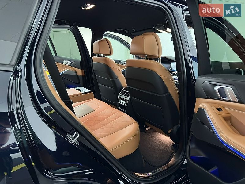 Внедорожник / Кроссовер BMW X5 2022 в Казатине