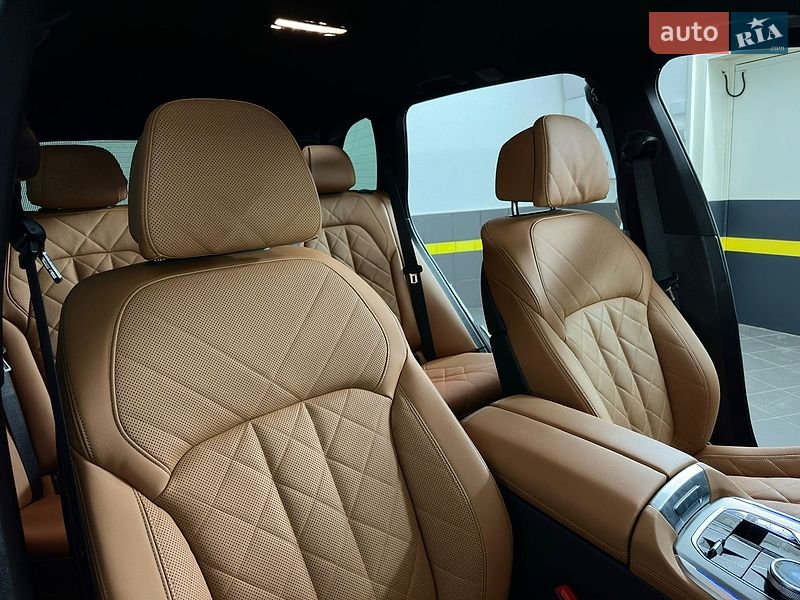 Внедорожник / Кроссовер BMW X5 2022 в Казатине