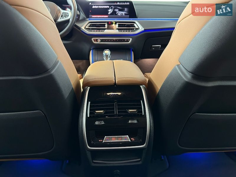 Внедорожник / Кроссовер BMW X5 2022 в Казатине