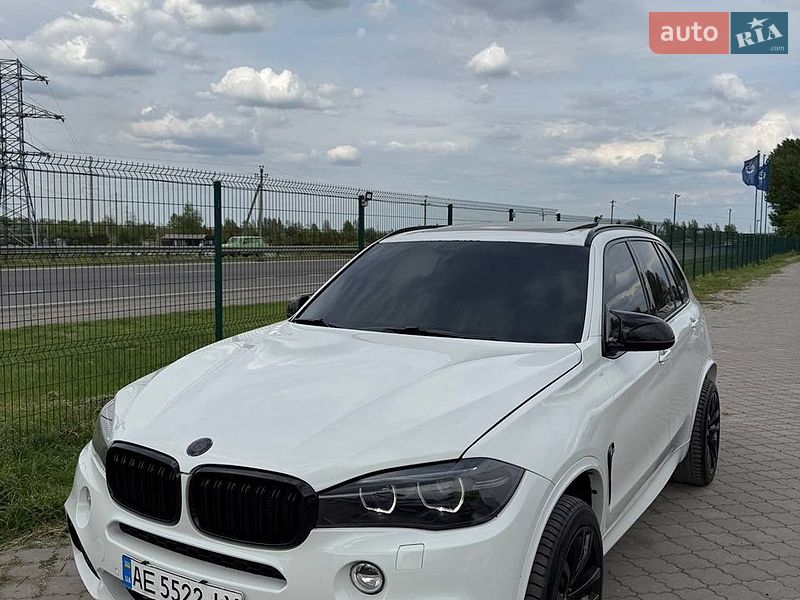 Внедорожник / Кроссовер BMW X5 2014 в Днепре