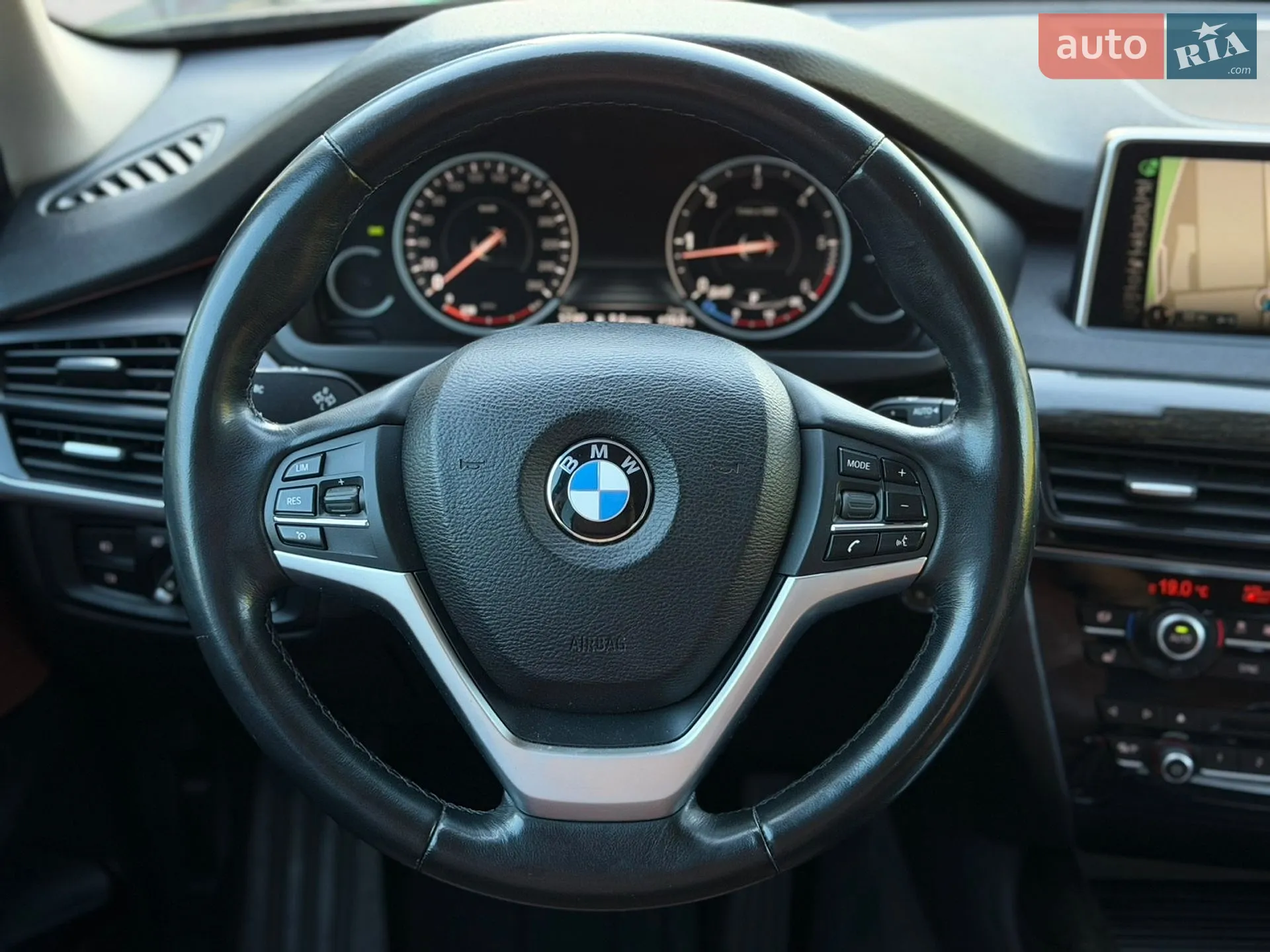 2016 BMW X5 - мініатюра 11