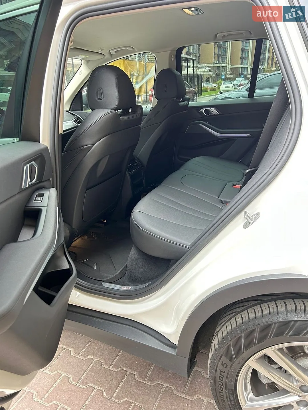 2021 BMW X5 - мініатюра 10