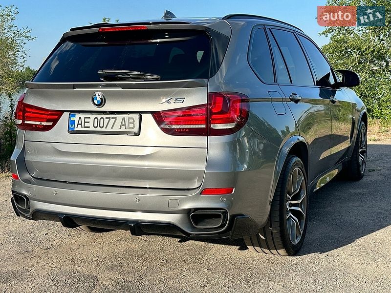 Позашляховик / Кросовер BMW X5 2014 в Дніпрі