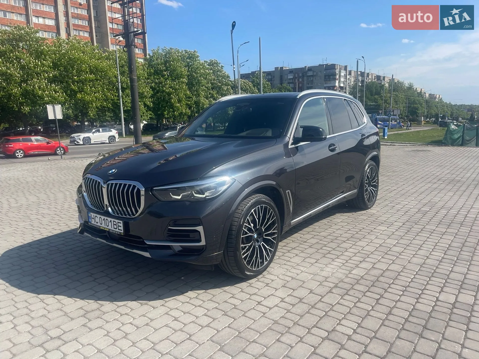 2021 BMW X5 - фото 1