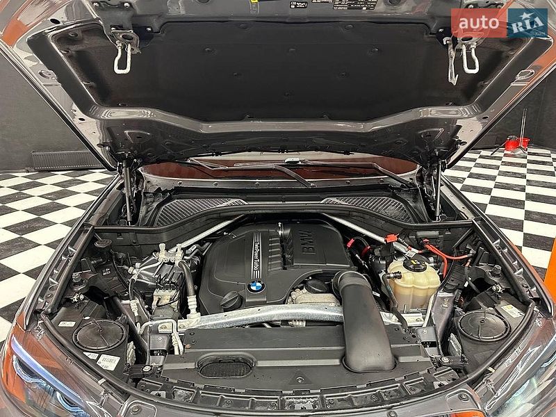 Позашляховик / Кросовер BMW X5 2018 в Дніпрі