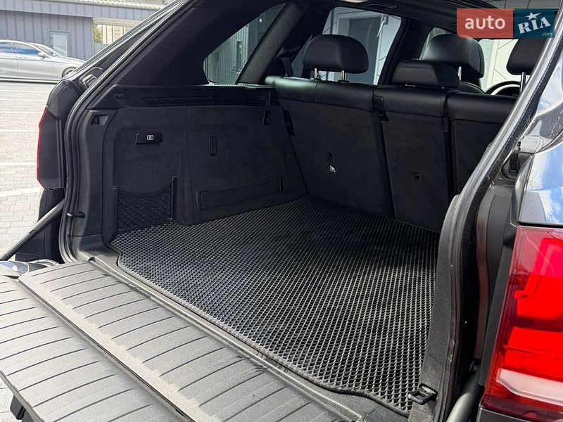 Внедорожник / Кроссовер BMW X5 2014 в Ровно