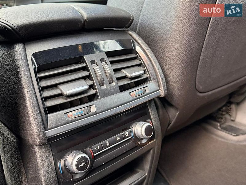Внедорожник / Кроссовер BMW X5 2014 в Ровно