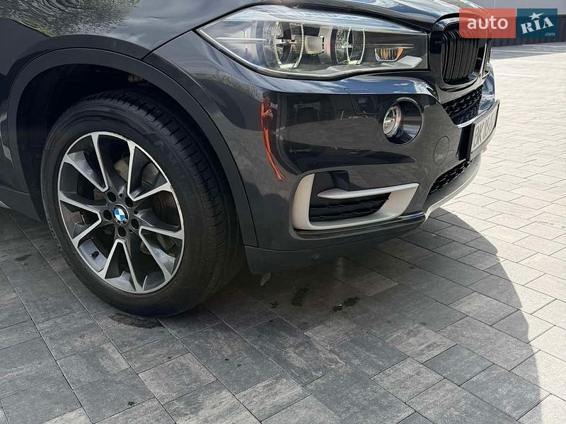 Внедорожник / Кроссовер BMW X5 2014 в Ровно