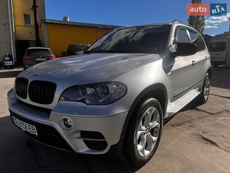 Позашляховик / Кросовер BMW X5 2010 в Рівному