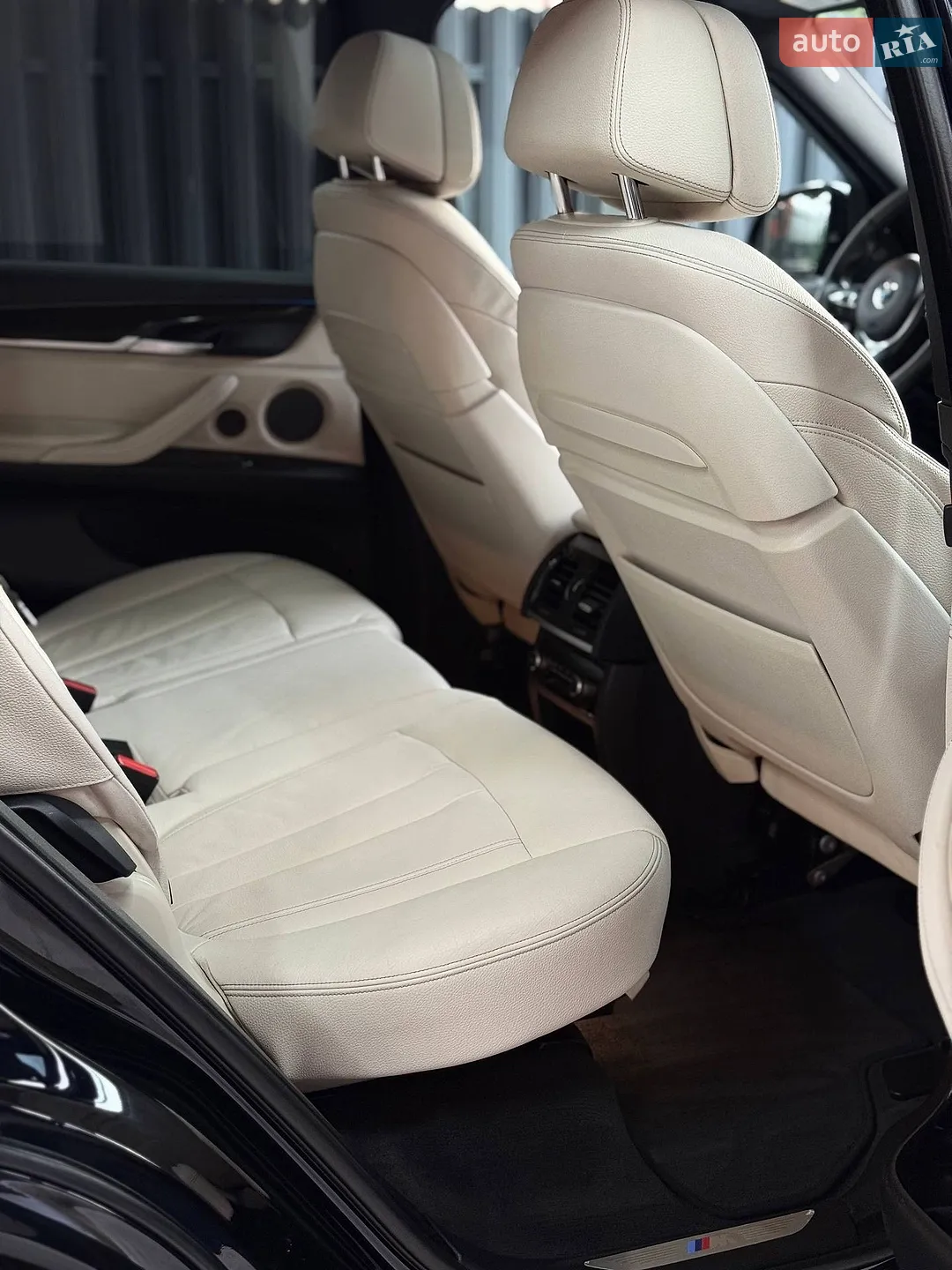 2015 BMW X5 - мініатюра 18