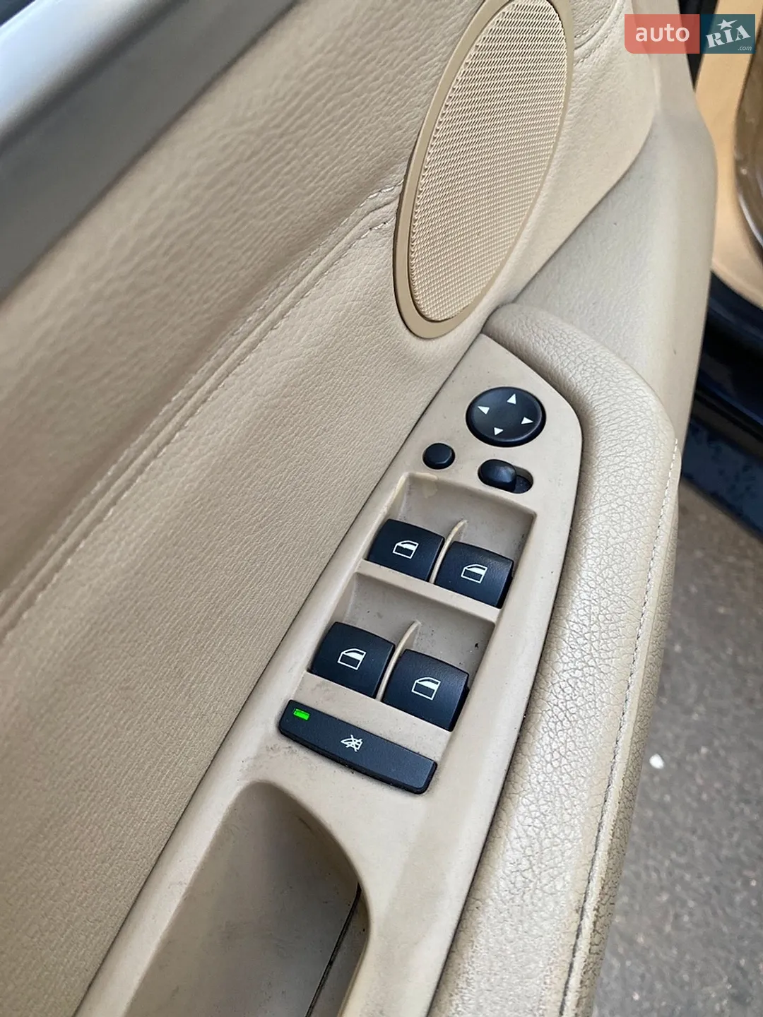 2010 BMW X5 - мініатюра 23