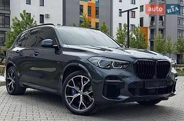 Позашляховик / Кросовер BMW X5 2022 в Івано-Франківську