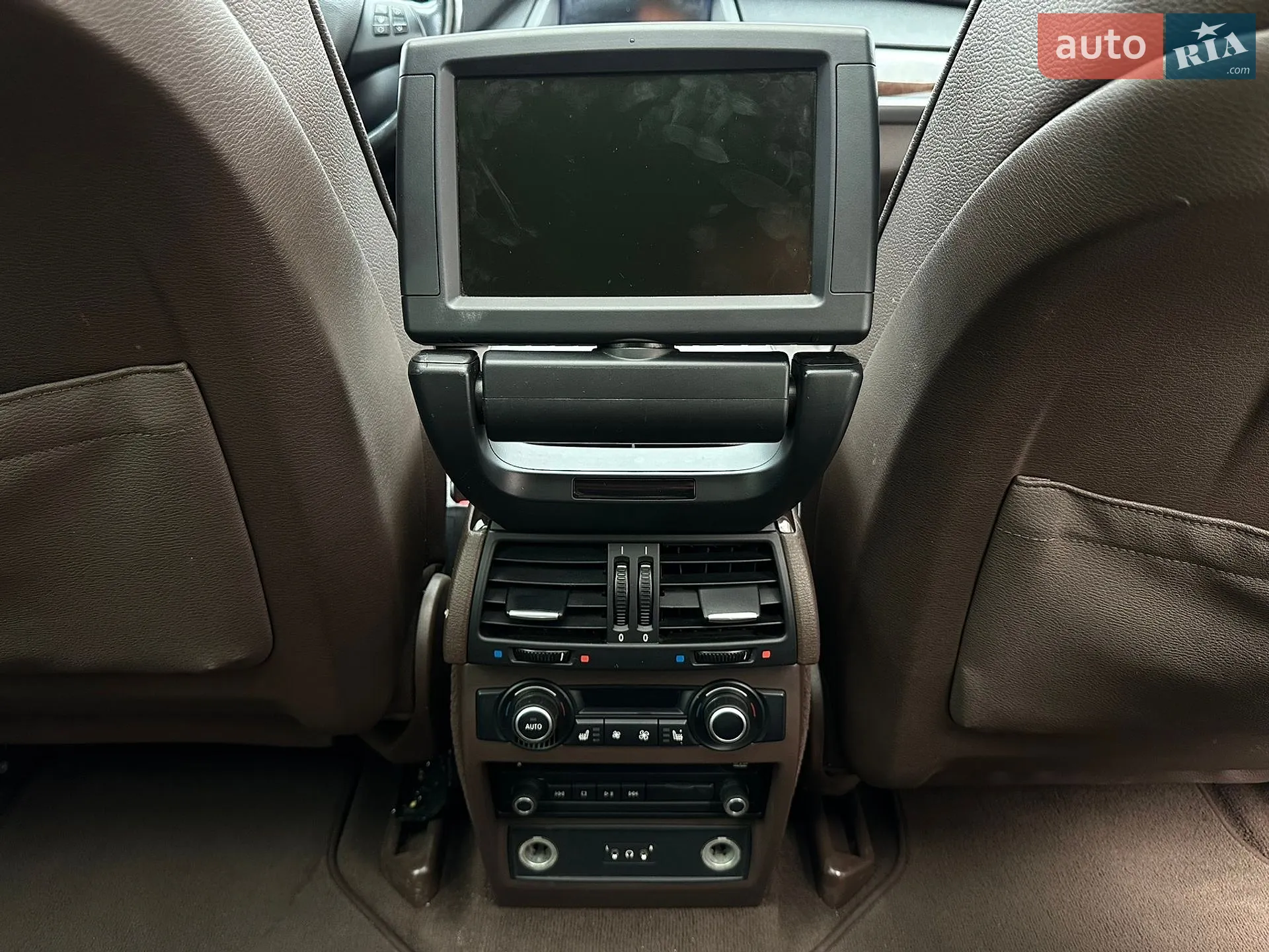 2011 BMW X5 - мініатюра 24