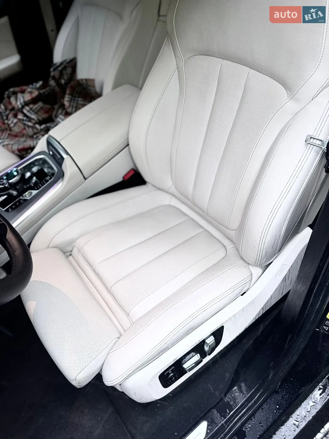 2020 BMW X5 - мініатюра 3