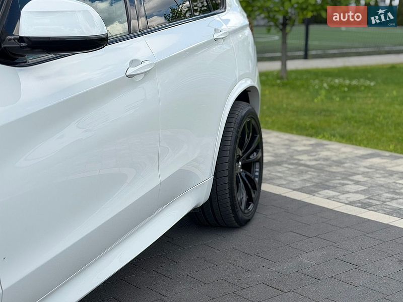 Внедорожник / Кроссовер BMW X5 2014 в Мукачево