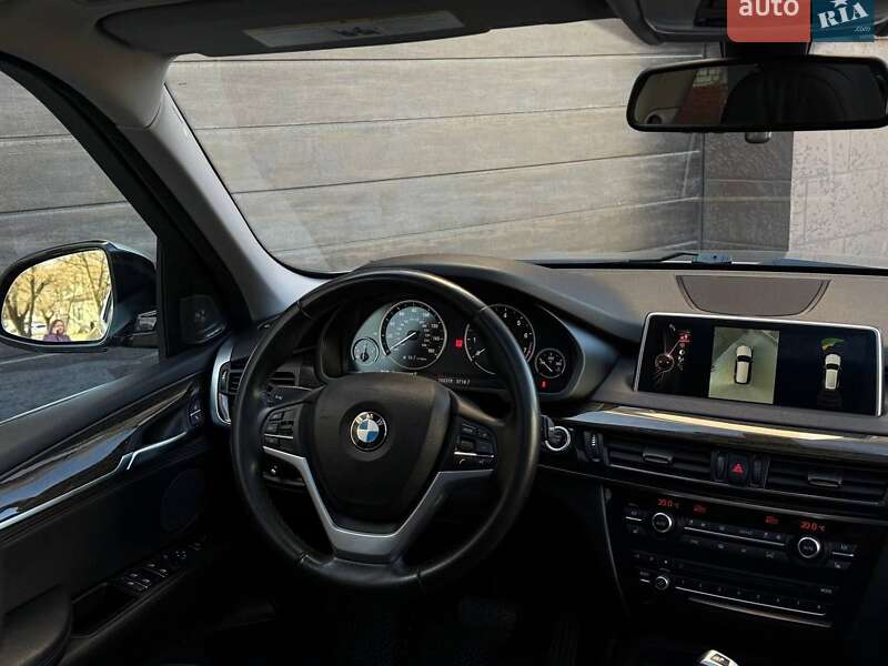 Позашляховик / Кросовер BMW X5 2016 в Миколаєві
