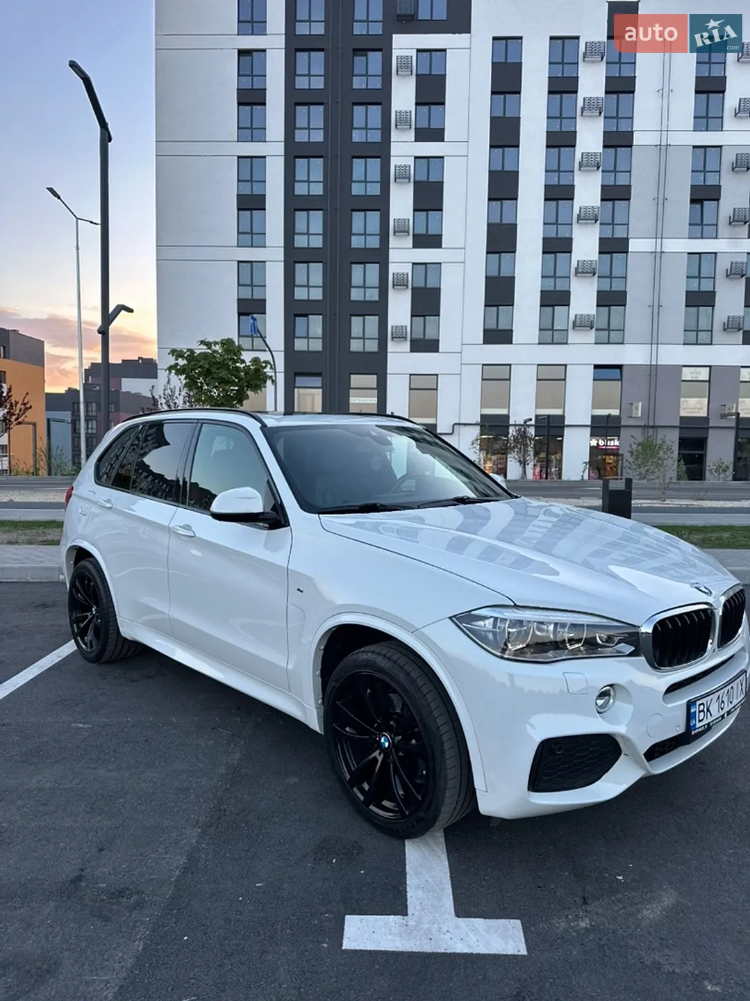 2016 BMW X5 - мініатюра 11