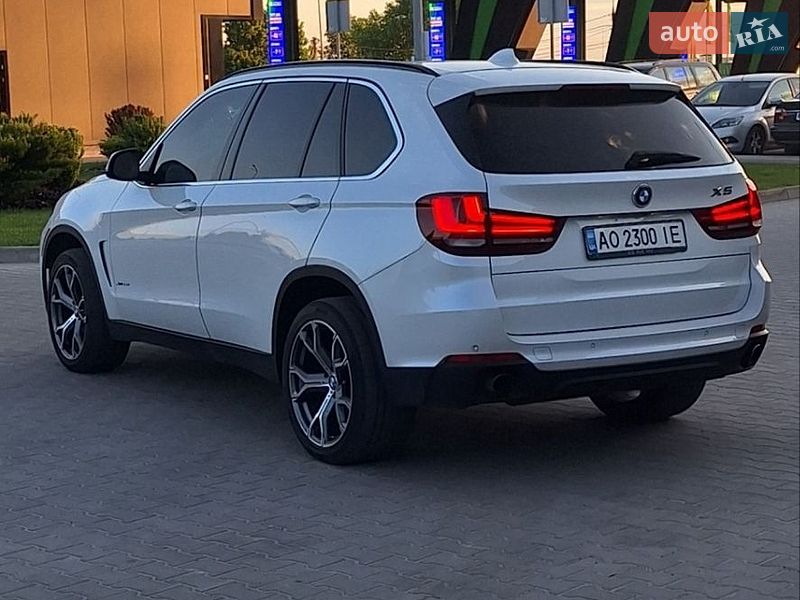 Внедорожник / Кроссовер BMW X5 2014 в Тернополе