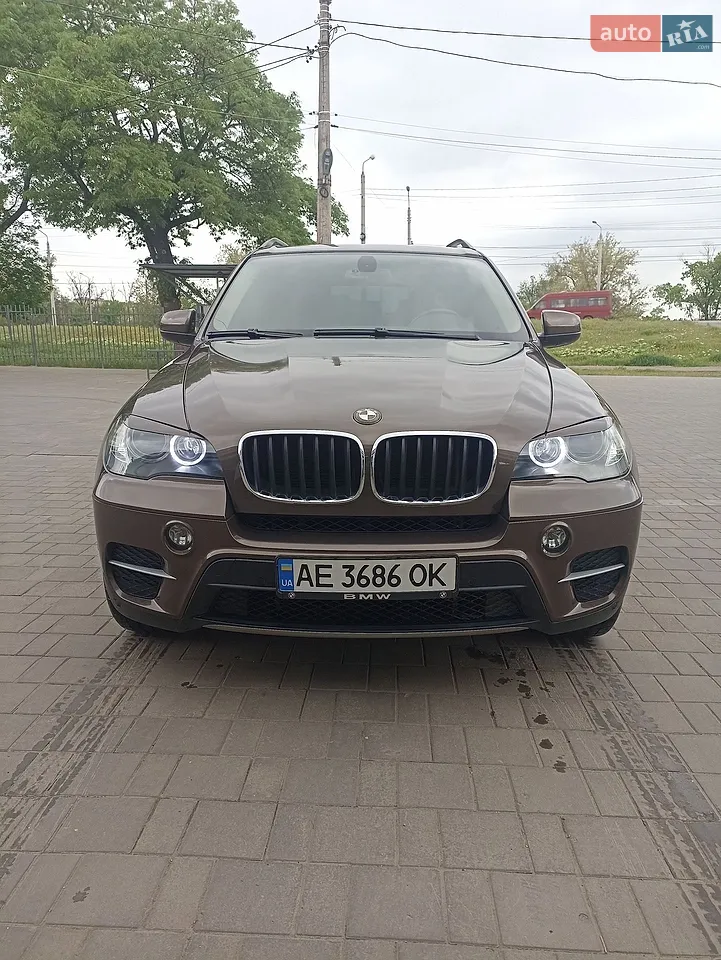 2010 BMW X5 - мініатюра 40