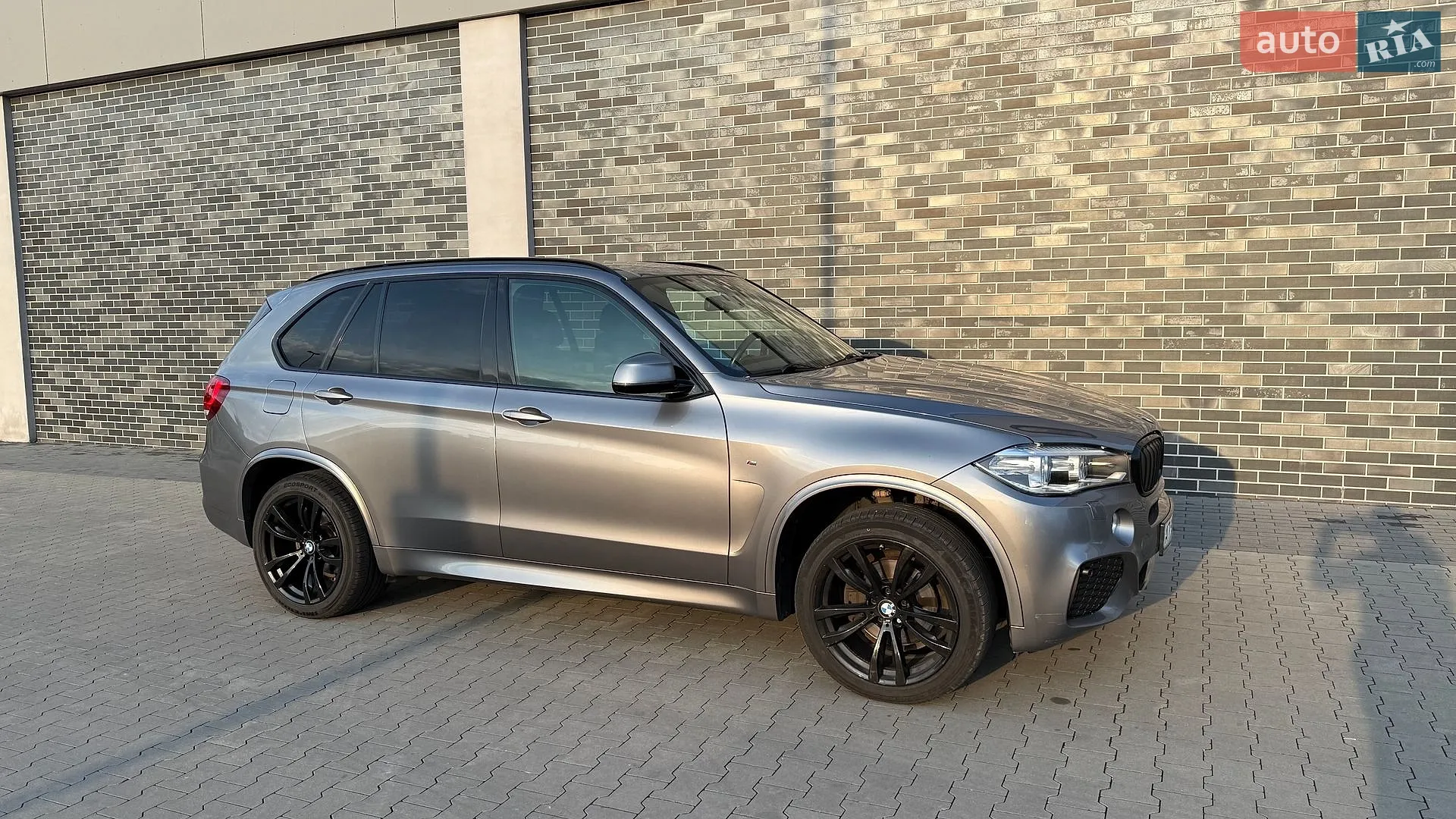 2017 BMW X5 - мініатюра 37