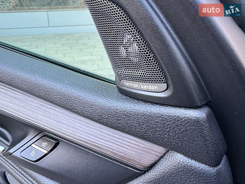 Внедорожник / Кроссовер BMW X5 2017 в Полтаве