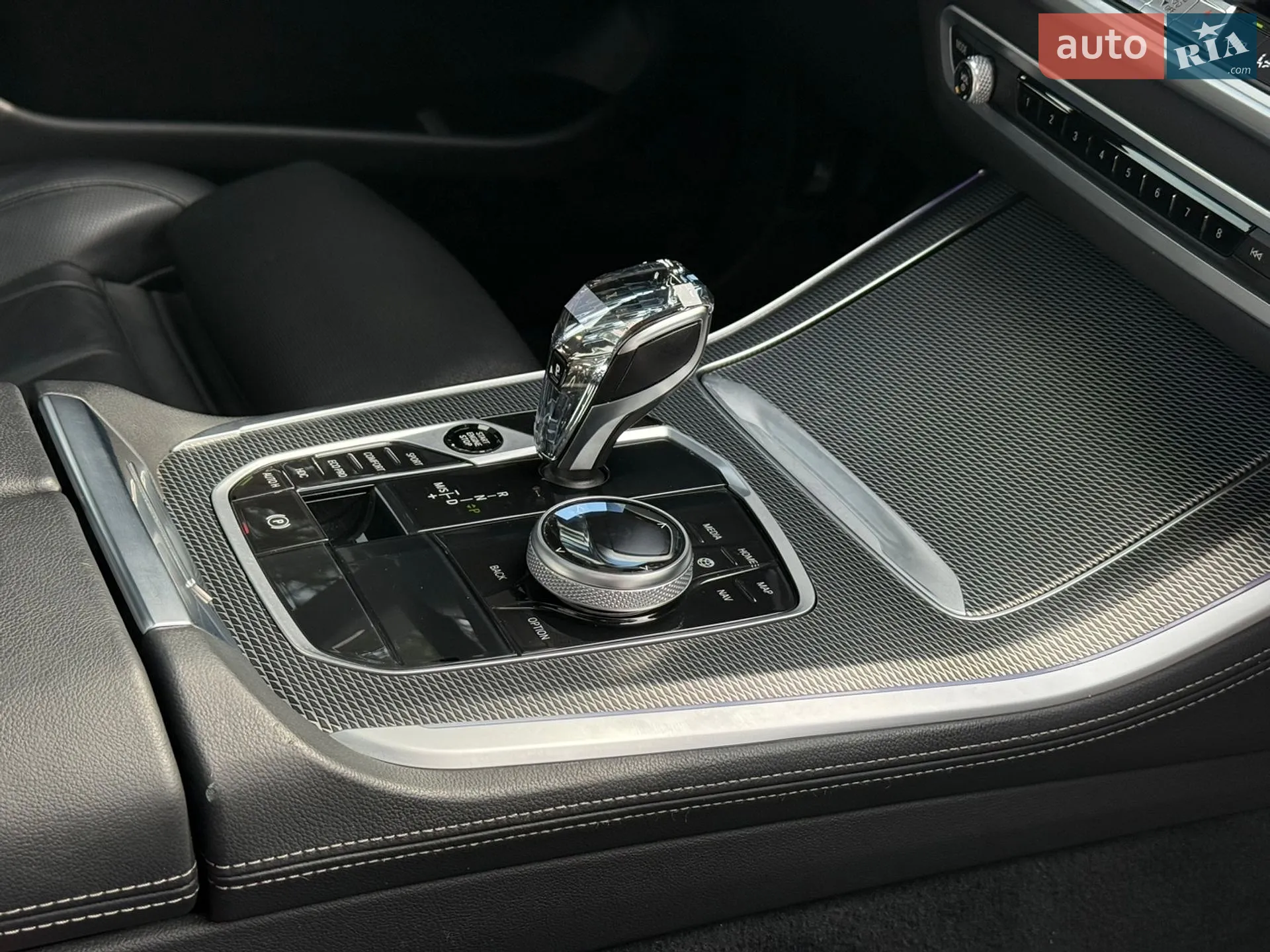 2022 BMW X5 - мініатюра 18