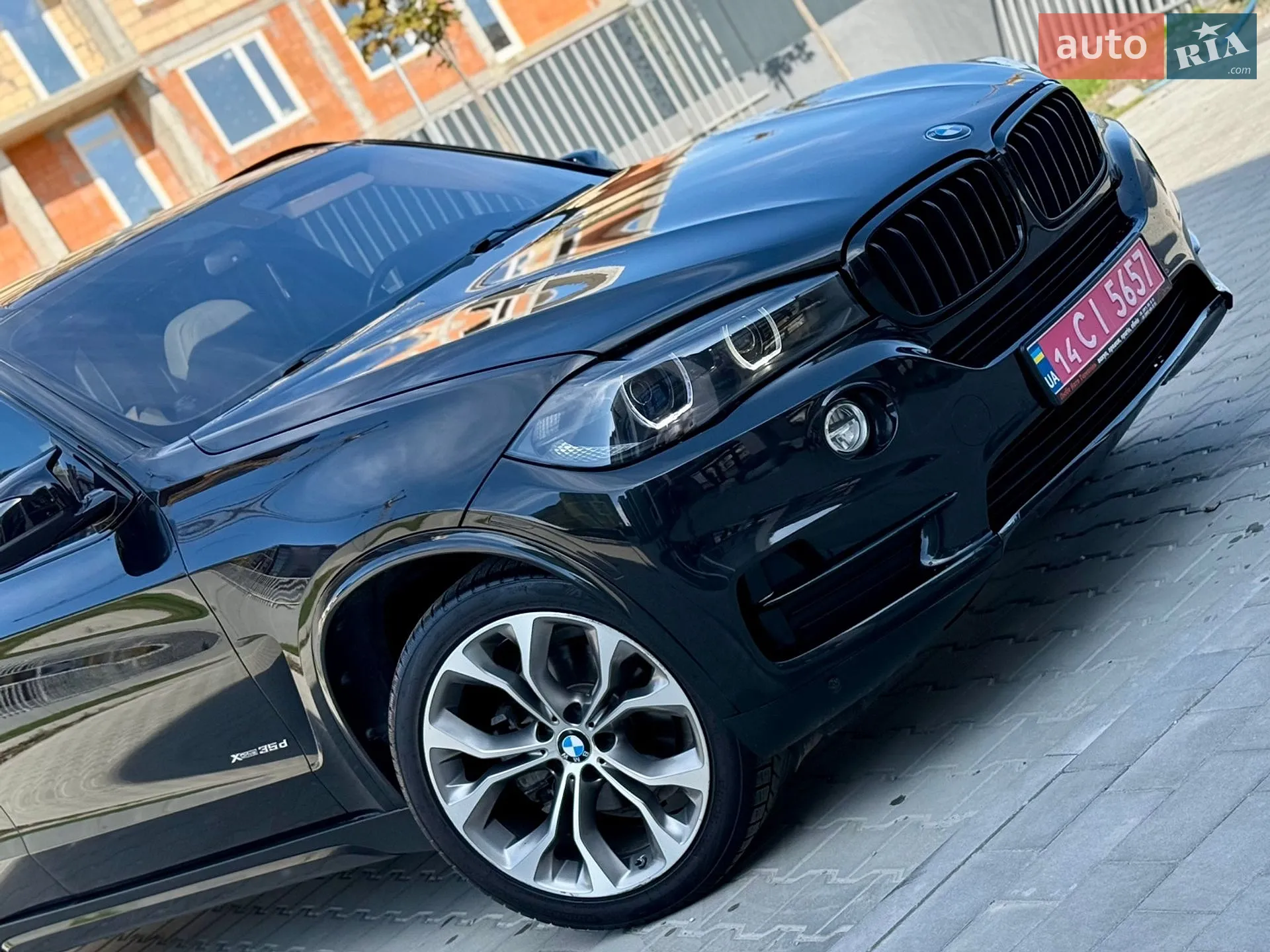 2015 BMW X5 - мініатюра 3