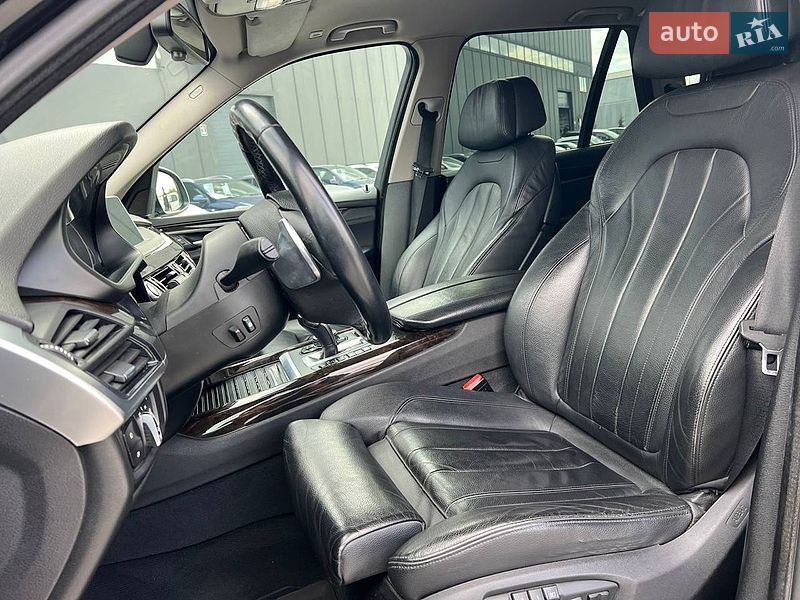 Позашляховик / Кросовер BMW X5 2015 в Львові