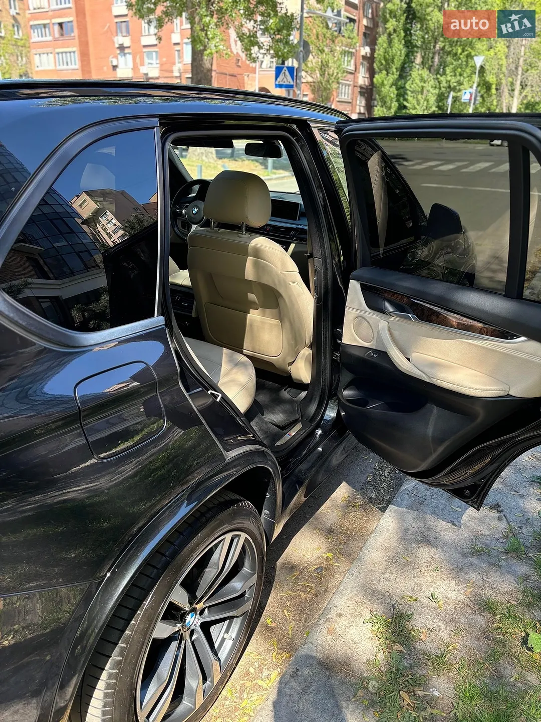 2016 BMW X5 - мініатюра 13