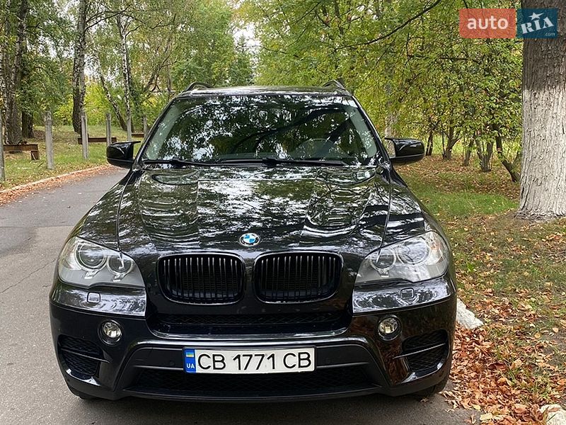 Позашляховик / Кросовер BMW X5 2011 в Чернігові