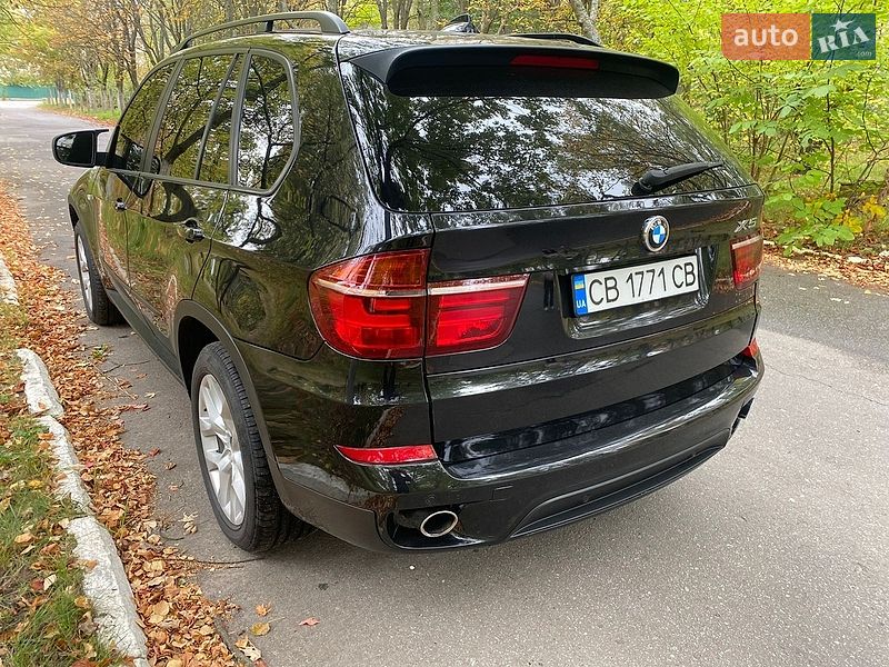Позашляховик / Кросовер BMW X5 2011 в Чернігові