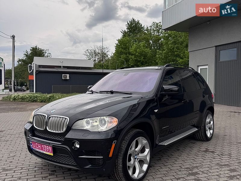 Позашляховик / Кросовер BMW X5 2012 в Чернівцях