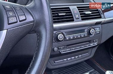 Позашляховик / Кросовер BMW X5 2012 в Чернівцях
