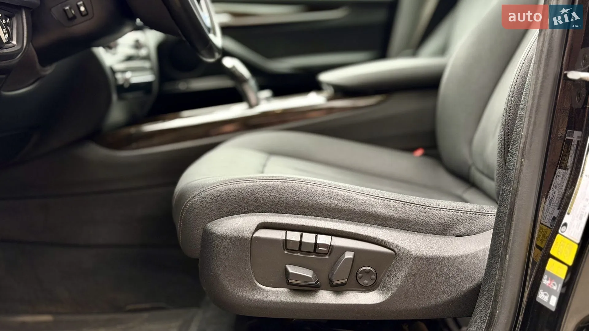 2017 BMW X5 - мініатюра 11