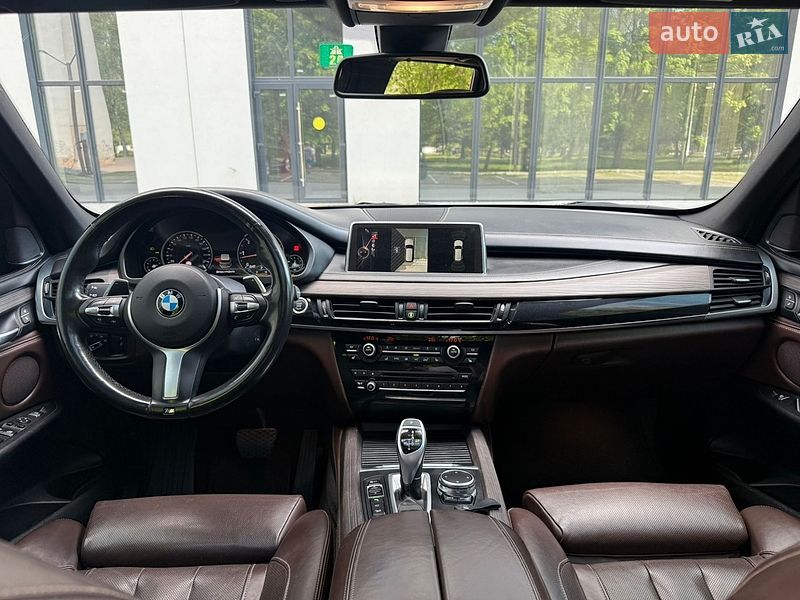 Внедорожник / Кроссовер BMW X5 2015 в Ровно