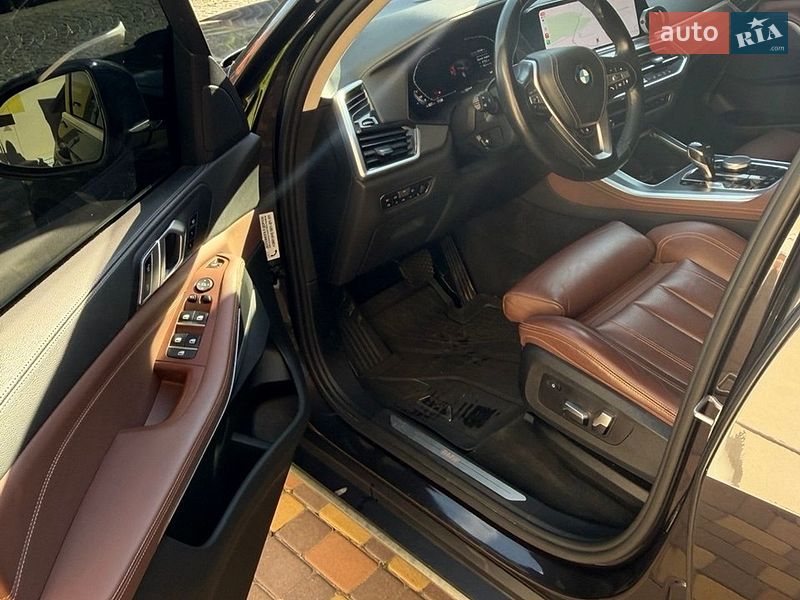Внедорожник / Кроссовер BMW X5 2020 в Киеве