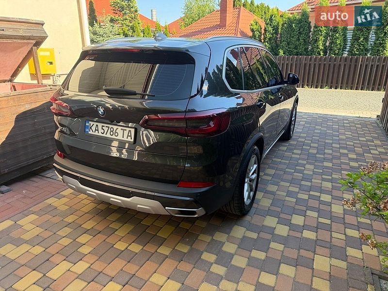 Внедорожник / Кроссовер BMW X5 2020 в Киеве