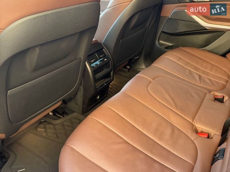 Внедорожник / Кроссовер BMW X5 2020 в Киеве