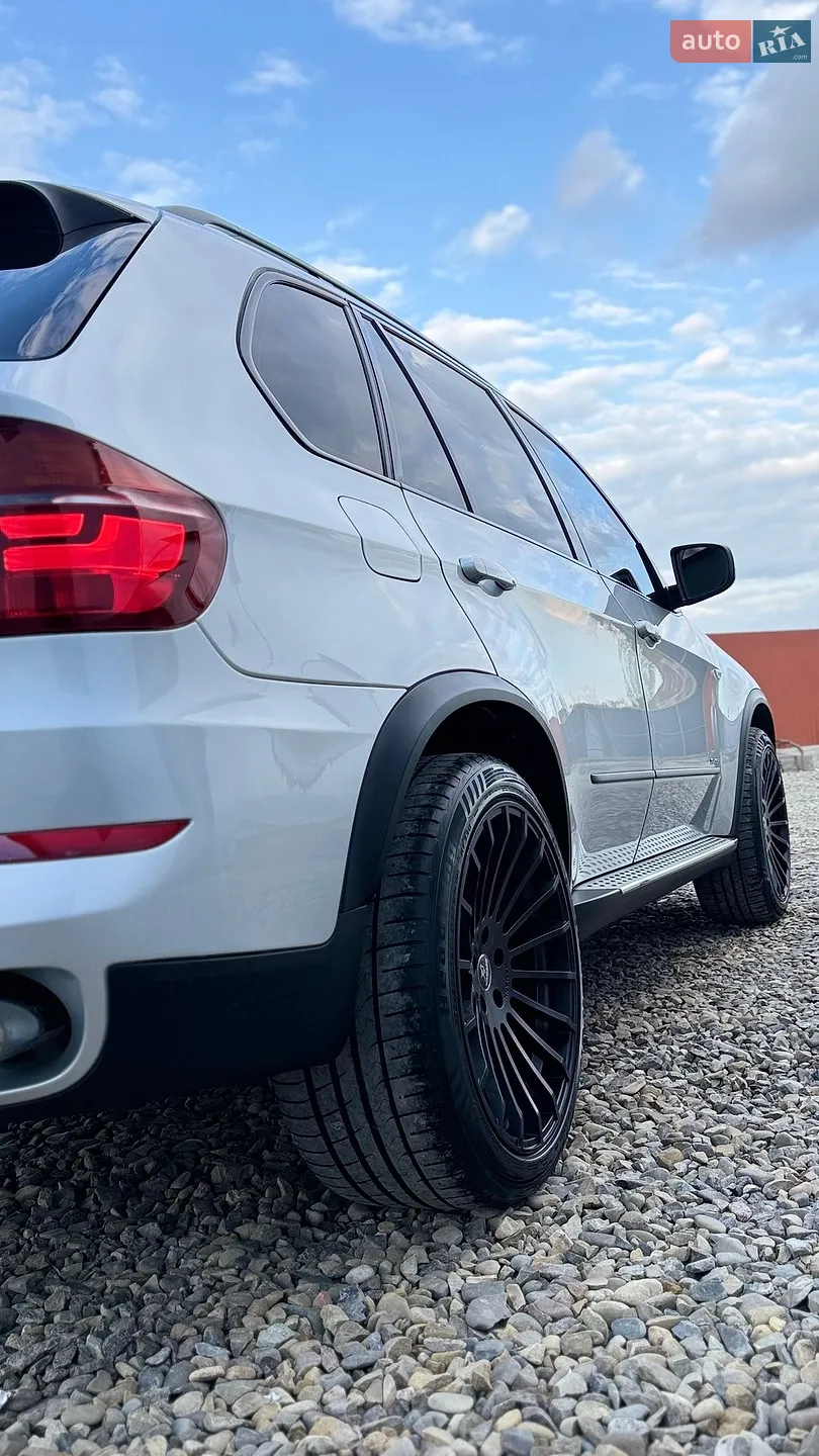 2010 BMW X5 - мініатюра 9