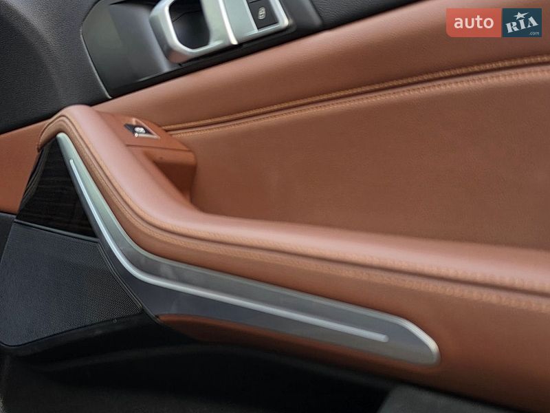 Внедорожник / Кроссовер BMW X5 2019 в Луцке