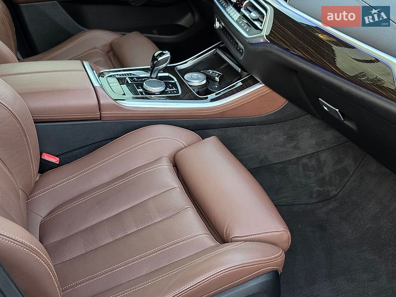 Внедорожник / Кроссовер BMW X5 2019 в Луцке