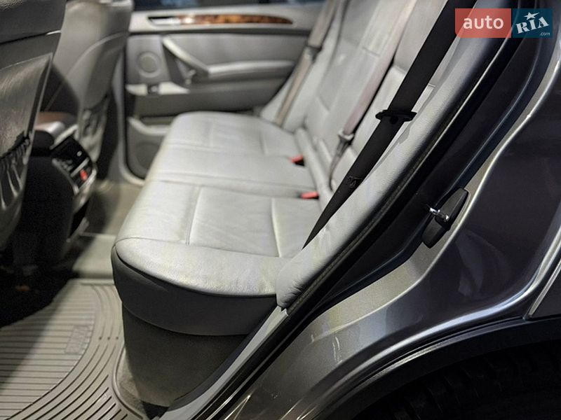 Внедорожник / Кроссовер BMW X5 2005 в Тернополе