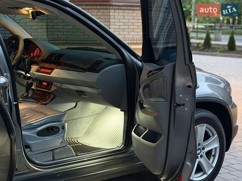 Внедорожник / Кроссовер BMW X5 2005 в Тернополе