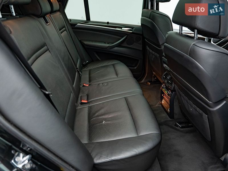 Позашляховик / Кросовер BMW X5 2008 в Києві