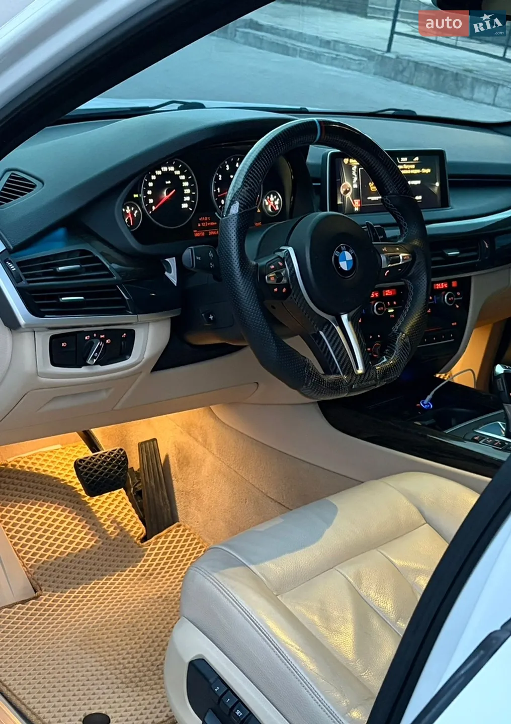 2014 BMW X5 - мініатюра 15