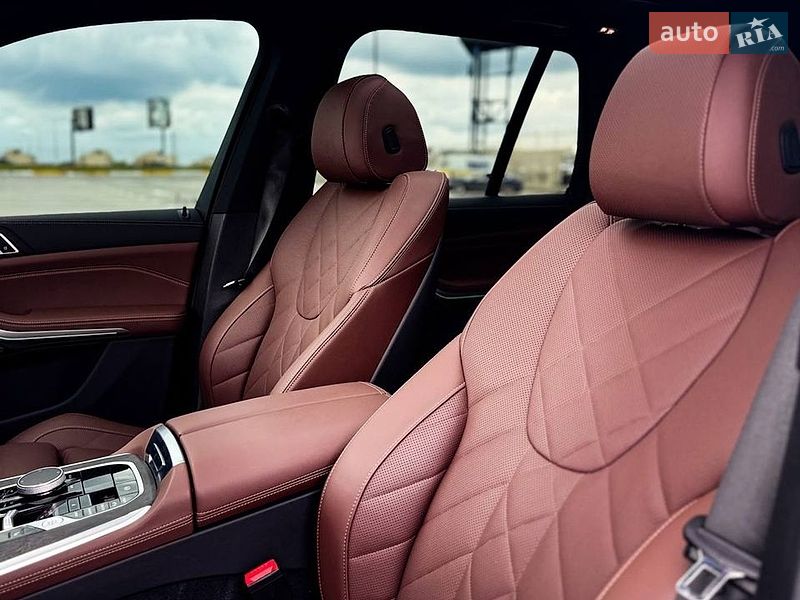 Внедорожник / Кроссовер BMW X5 2025 в Одессе