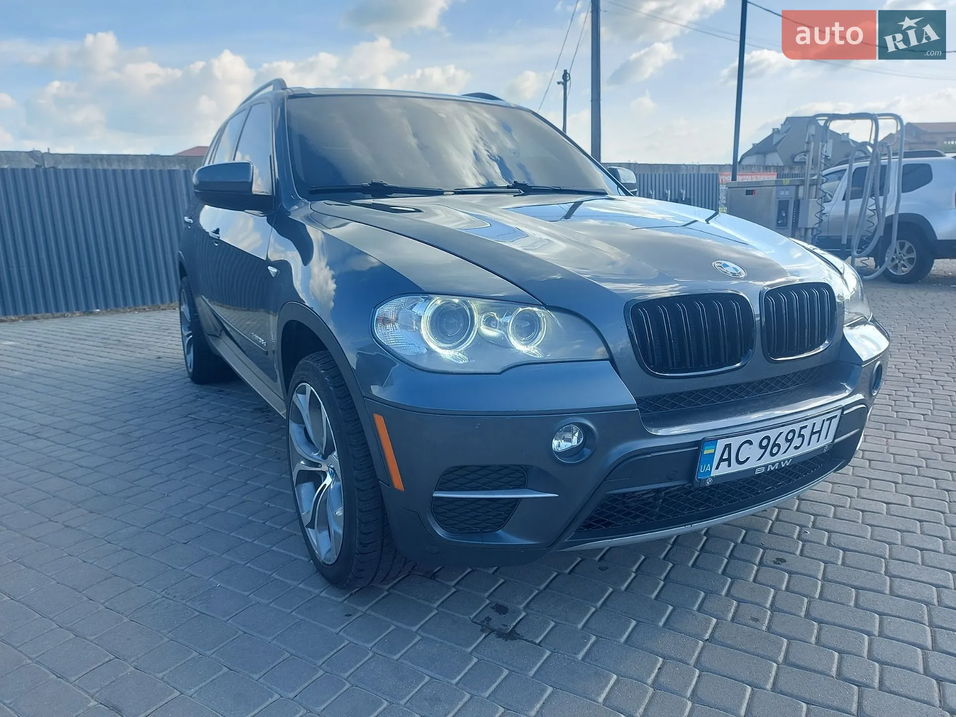2011 BMW X5 - мініатюра 21