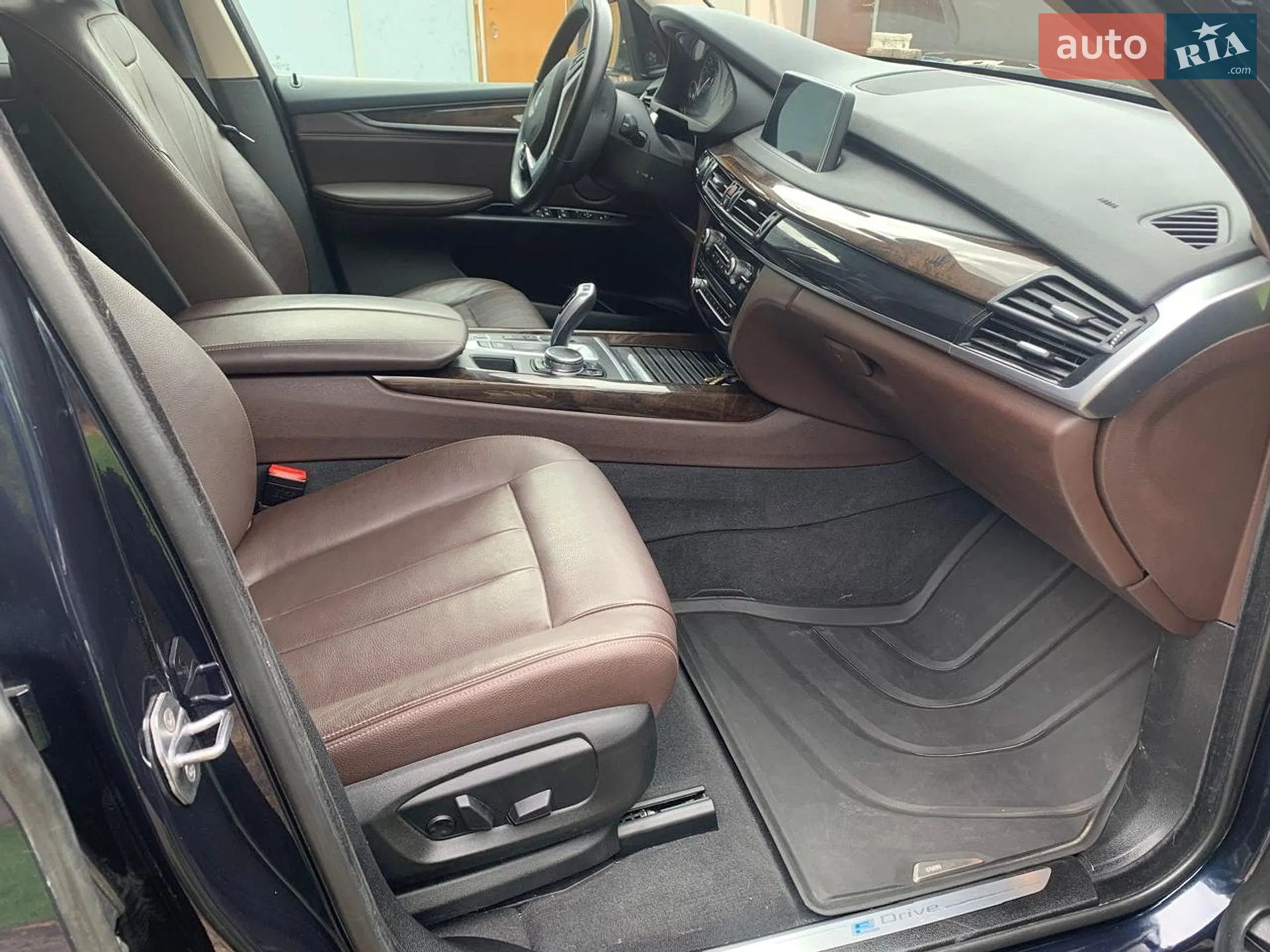 2016 BMW X5 - мініатюра 12