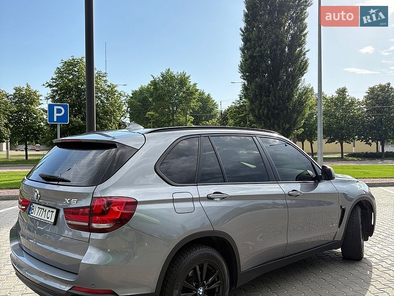 Внедорожник / Кроссовер BMW X5 2016 в Кременчуге