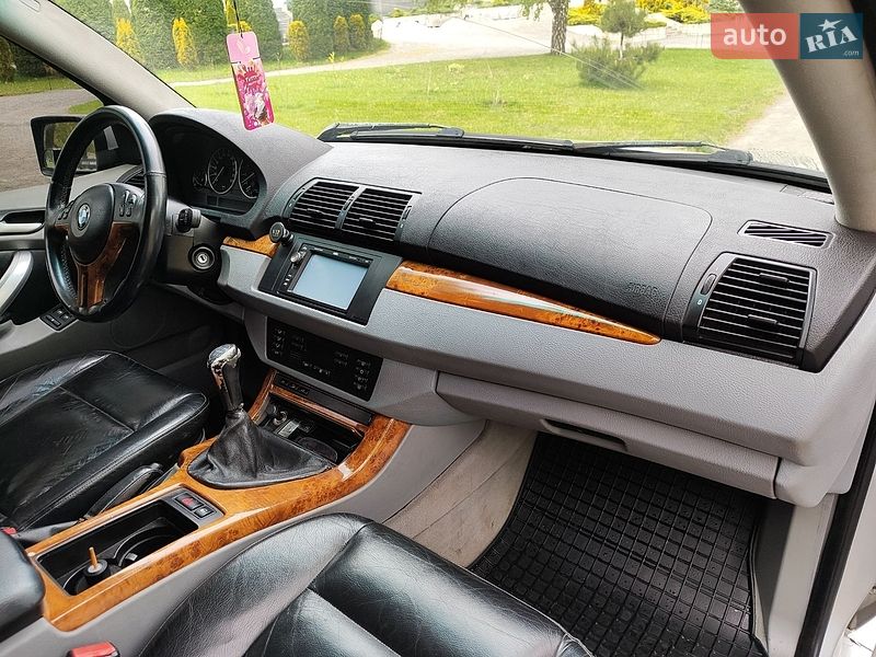 Внедорожник / Кроссовер BMW X5 2001 в Хмельницком
